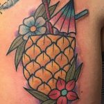 фото тату ананас 24.04.2019 №092 - tattoo pineapple - tattoo-photo.ru