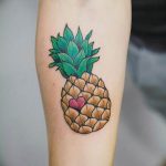 фото тату ананас 24.04.2019 №094 - tattoo pineapple - tattoo-photo.ru