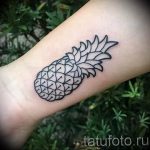 фото тату ананас 24.04.2019 №120 - tattoo pineapple - tattoo-photo.ru