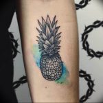 фото тату ананас 24.04.2019 №124 - tattoo pineapple - tattoo-photo.ru