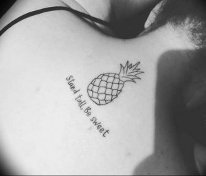 фото тату ананас 24.04.2019 №143 - tattoo pineapple - tattoo-photo.ru