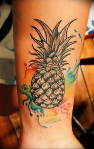 фото тату ананас 24.04.2019 №188 - tattoo pineapple - tattoo-photo.ru