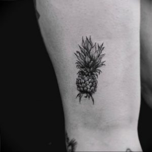 фото тату ананас 24.04.2019 №218 - tattoo pineapple - tattoo-photo.ru