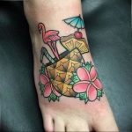 фото тату ананас 24.04.2019 №229 - tattoo pineapple - tattoo-photo.ru