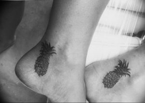 фото тату ананас 24.04.2019 №244 - tattoo pineapple - tattoo-photo.ru
