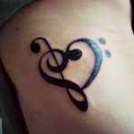 фото тату басовый ключ 01.05.2019 №030 - tattoo bass clef - tattoo-photo.ru