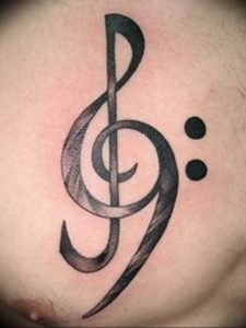 фото тату басовый ключ 01.05.2019 №048 - tattoo bass clef - tattoo-photo.ru