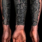 фото тату биомеханика 3д 06.04.2019 №028 - 3d biomechanics tattoo - tattoo-photo.ru