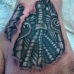 фото тату биомеханика на руке 06.04.2019 №014 - tattoo biomechanics on h - tattoo-photo.ru