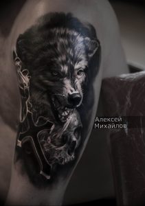 фото тату волчий оскал 01.05.2019 №012 - wolf grin tattoo - tattoo-photo.ru