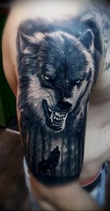 фото тату волчий оскал 01.05.2019 №037 - wolf grin tattoo - tattoo-photo.ru