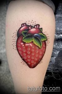 фото тату клубника 10.04.2019 №121 - strawberry tattoo - tattoo-photo.ru