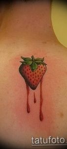 фото тату клубника 10.04.2019 №132 - strawberry tattoo - tattoo-photo.ru