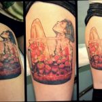 фото тату клубника 10.04.2019 №178 - strawberry tattoo - tattoo-photo.ru