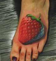 фото тату клубника 10.04.2019 №187 — strawberry tattoo — tattoo-photo.ru