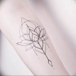 фото тату кувшинка 30.04.2019 №065 - tattoo waterlily - tattoo-photo.ru