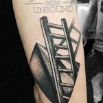 фото тату лестница 15.04.2019 №011 - tattoo ladder - tattoo-photo.ru