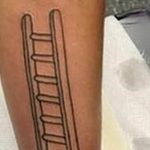 фото тату лестница 15.04.2019 №052 - tattoo ladder - tattoo-photo.ru