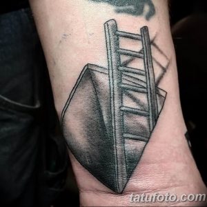 фото тату лестница 15.04.2019 №069 - tattoo ladder - tattoo-photo.ru