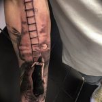 фото тату лестница 15.04.2019 №103 - tattoo ladder - tattoo-photo.ru