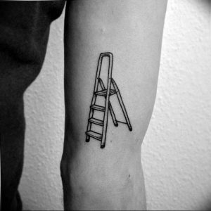 фото тату лестница 15.04.2019 №131 - tattoo ladder - tattoo-photo.ru