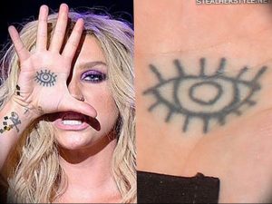 фото тату оберег от сглаза 03.04.2019 №001 - tattoo charm from the evil eye - tattoo-photo.ru
