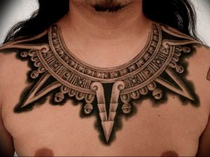 фото тату обереги на груди 03.04.2019 №001 - tattoo amulets on chest - tattoo-photo.ru