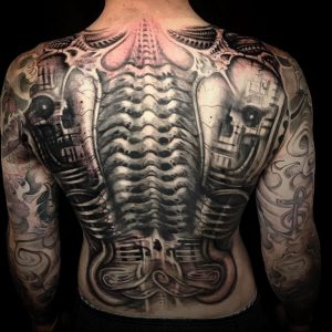 фото тату спина биомеханика 06.04.2019 №002 - tattoo back biomechanics - tattoo-photo.ru