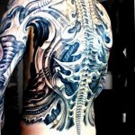 фото тату спина биомеханика 06.04.2019 №011 - tattoo back biomechanics - tattoo-photo.ru