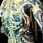 фото тату спина биомеханика 06.04.2019 №016 - tattoo back biomechanics - tattoo-photo.ru