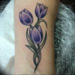 фото тату тюльпан 06.04.2019 №020 - tattoo tulip - tattoo-photo.ru