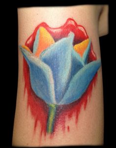 фото тату тюльпан 06.04.2019 №060 - tattoo tulip - tattoo-photo.ru