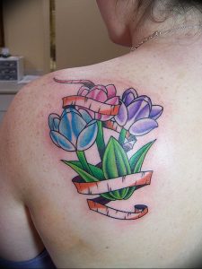 фото тату тюльпан 06.04.2019 №068 - tattoo tulip - tattoo-photo.ru