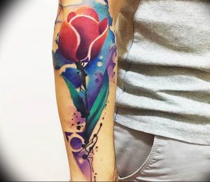 фото тату тюльпан 06.04.2019 №078 - tattoo tulip - tattoo-photo.ru