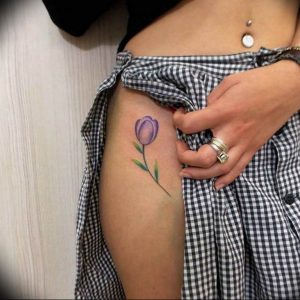 фото тату тюльпан 06.04.2019 №095 - tattoo tulip - tattoo-photo.ru