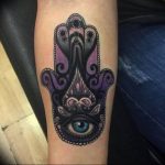 фото хамса оберег тату 03.04.2019 №037 - hamsa charm tattoo - tattoo-photo.ru