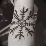 фотомощные тату обереги 03.04.2019 №060 - powerful tattoo amulets - tattoo-photo.ru