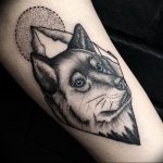 Фото тату волк 20.05.2019 №068 - photo tattoo wolf - tattoo-photo.ru