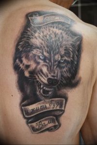Фото тату волк 20.05.2019 №195 - photo tattoo wolf - tattoo-photo.ru