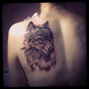 Фото тату волк 20.05.2019 №215 - photo tattoo wolf - tattoo-photo.ru