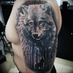 Фото тату волк 20.05.2019 №287 - photo tattoo wolf - tattoo-photo.ru