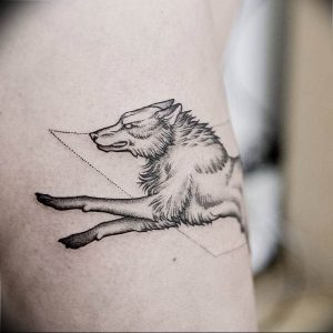 Фото тату волк 20.05.2019 №326 - photo tattoo wolf - tattoo-photo.ru