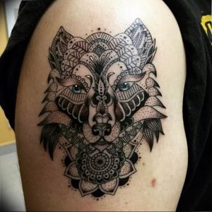 Фото тату волк 20.05.2019 №368 - photo tattoo wolf - tattoo-photo.ru