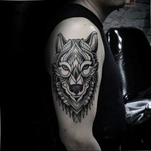 Фото тату волк 20.05.2019 №421 - photo tattoo wolf - tattoo-photo.ru
