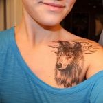 Фото тату волк 20.05.2019 №428 - photo tattoo wolf - tattoo-photo.ru