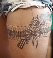 Фото тату подвязка для чулков 20.05.2019 №012 — photo tattoo garter — tattoo-photo.ru