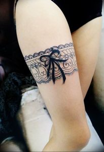 Фото тату подвязка для чулков 20.05.2019 №106 - photo tattoo garter - tattoo-photo.ru