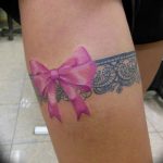 Фото тату подвязка для чулков 20.05.2019 №121 - photo tattoo garter - tattoo-photo.ru