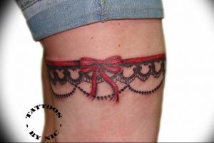 Фото тату подвязка для чулков 20.05.2019 №307 - photo tattoo garter - tattoo-photo.ru