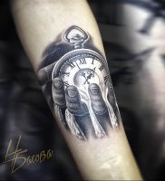 Фото тату часы 20.05.2019 №203 — photo tattoo watch — tattoo-photo.ru